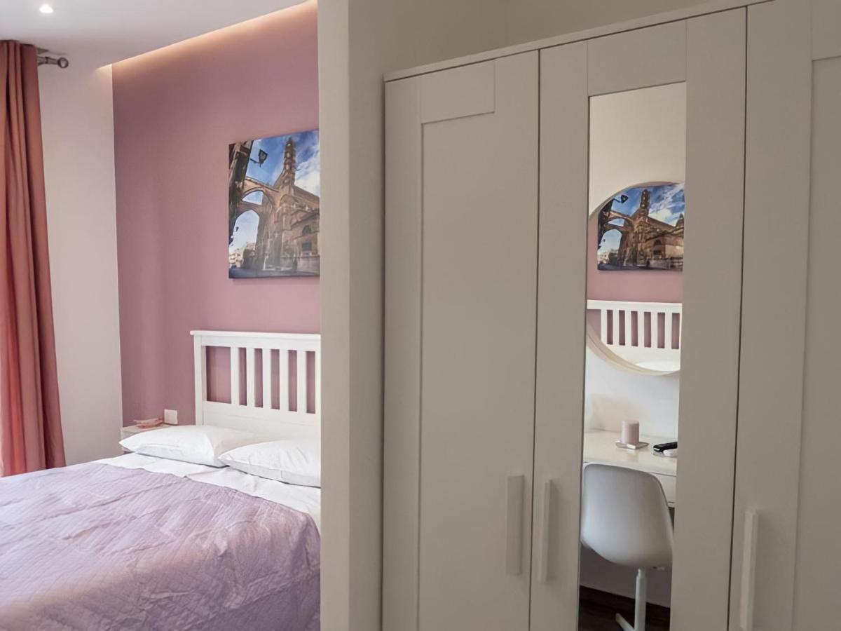 Garibaldi Rooms 29 - Piazza Marina A Palermo - In Pieno Centro. Kültér fotó