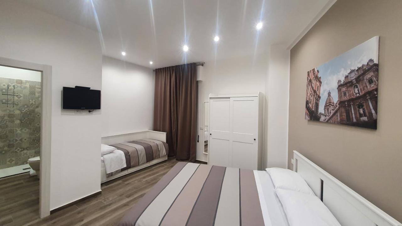 Garibaldi Rooms 29 - Piazza Marina A Palermo - In Pieno Centro. Kültér fotó