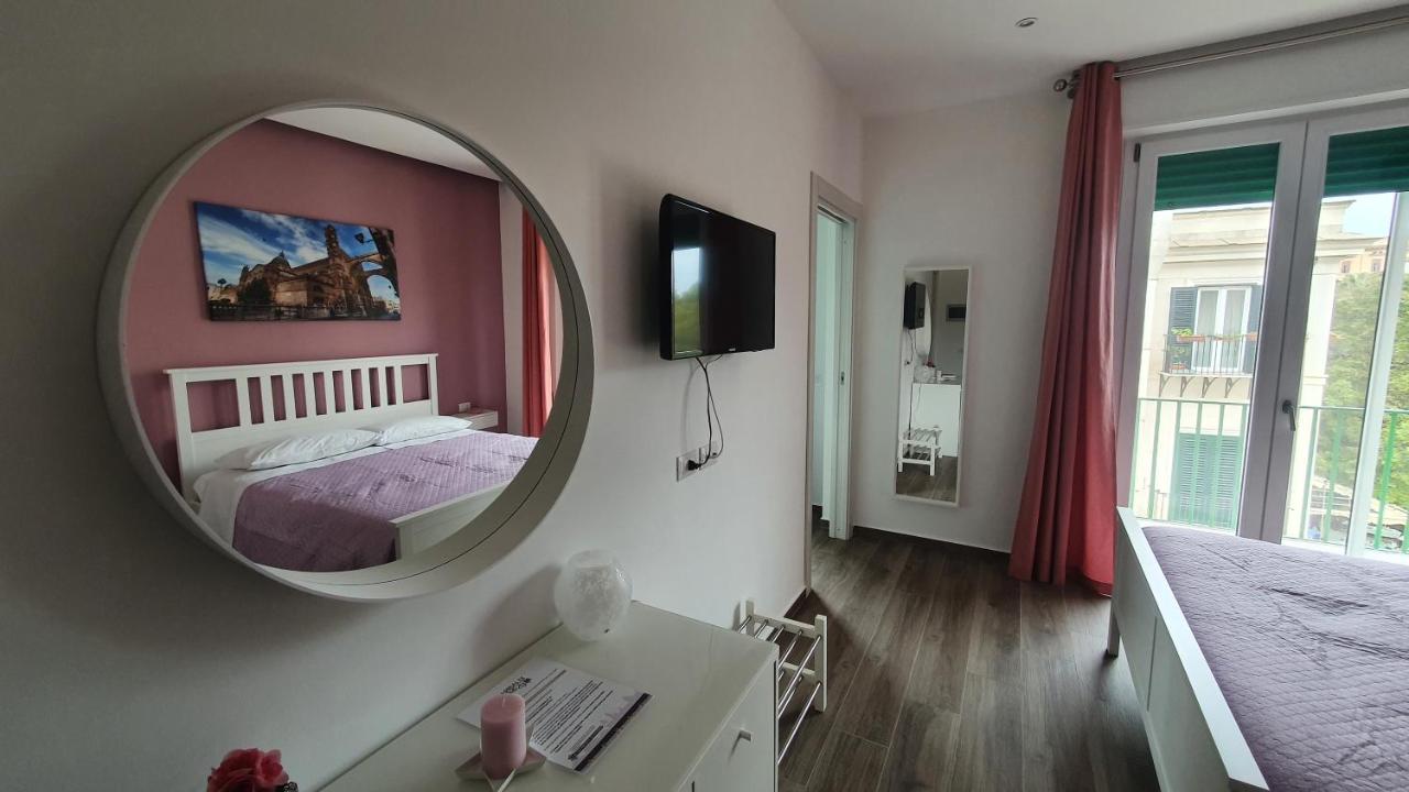 Garibaldi Rooms 29 - Piazza Marina A Palermo - In Pieno Centro. Kültér fotó
